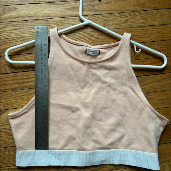 Sunday Best Aritzia Peach Crop Top - Picture 7 of 7